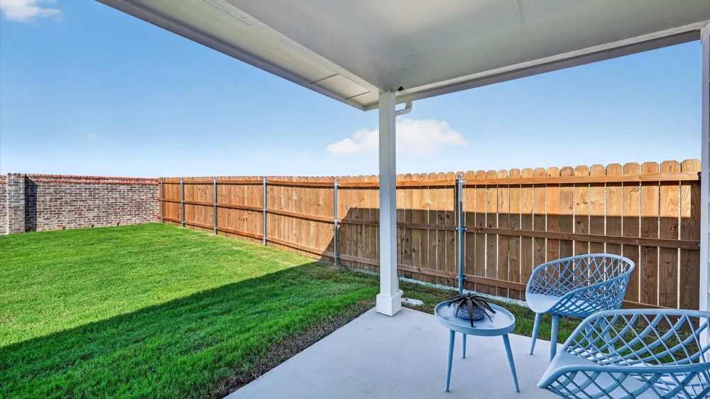 137 TUMBLEWEED DRIVE Newark, TX 76071