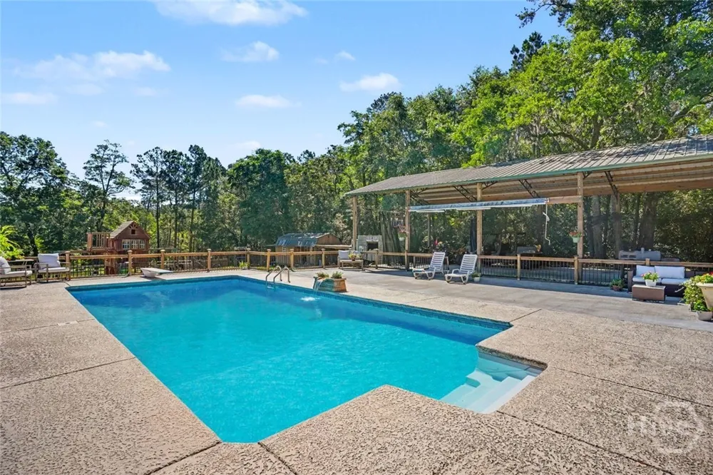 720 Old Dixie Highway S Springfield, GA 31329