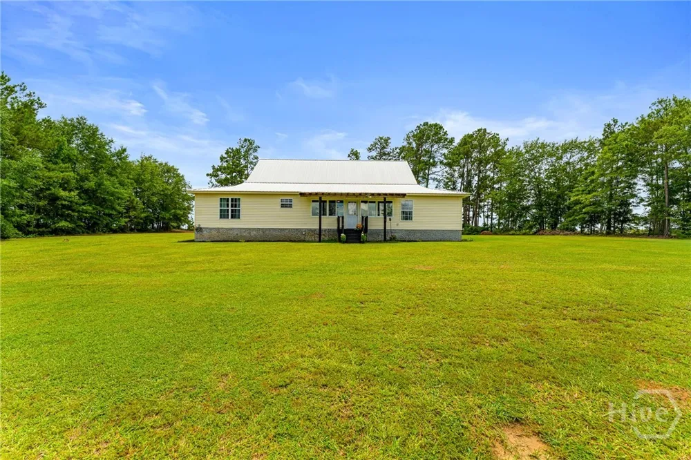 762 Old McLeod Bridge Road Adrian, GA 31002