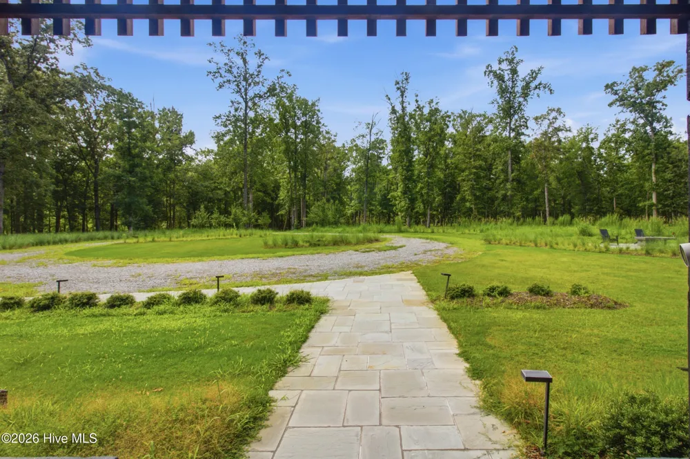 4725 Creeks Junction Road Blounts Creek, NC 27814