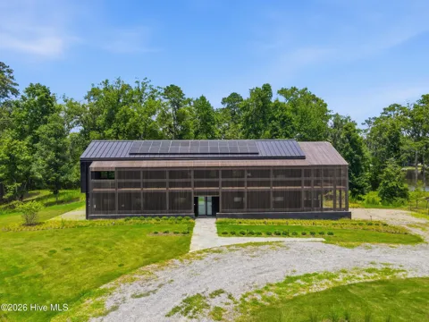 4725 Creeks Junction Road