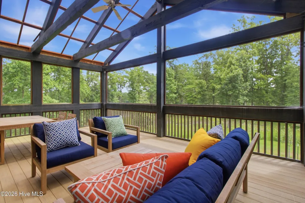 4725 Creeks Junction Road Blounts Creek, NC 27814