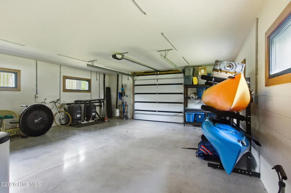 4725 Creeks Junction Road Blounts Creek, NC 27814