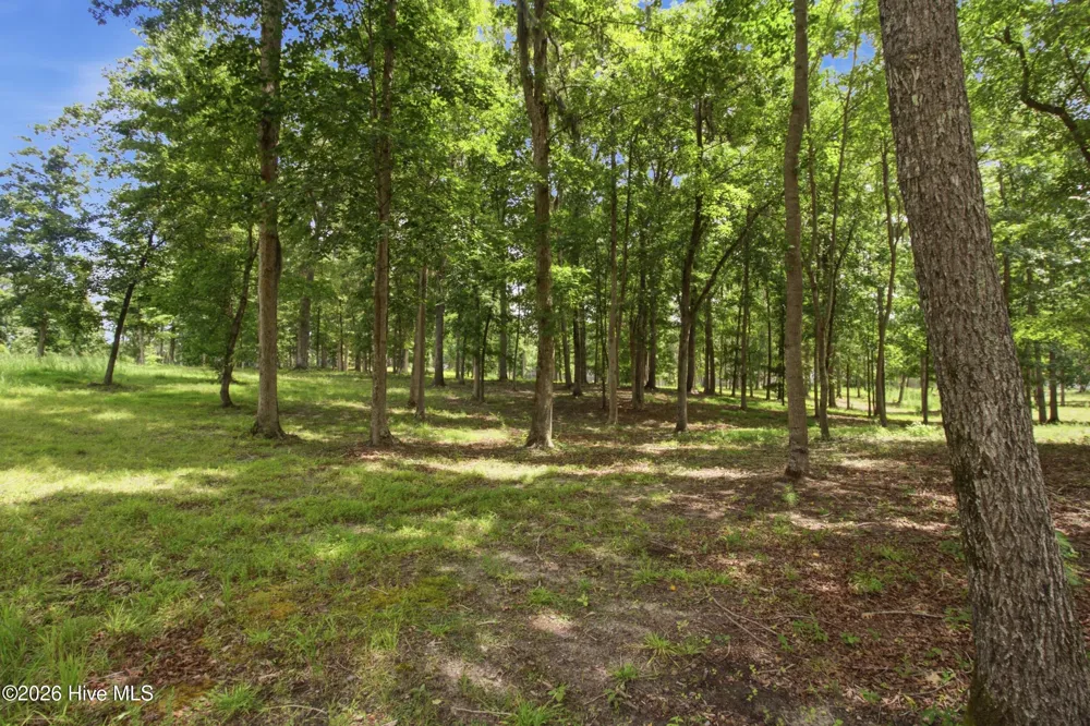 4725 Creeks Junction Road Blounts Creek, NC 27814