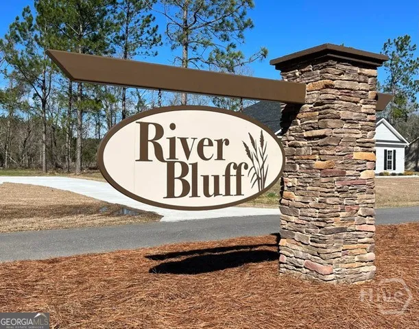 662 Belfast Loop Ellabell, GA 31308