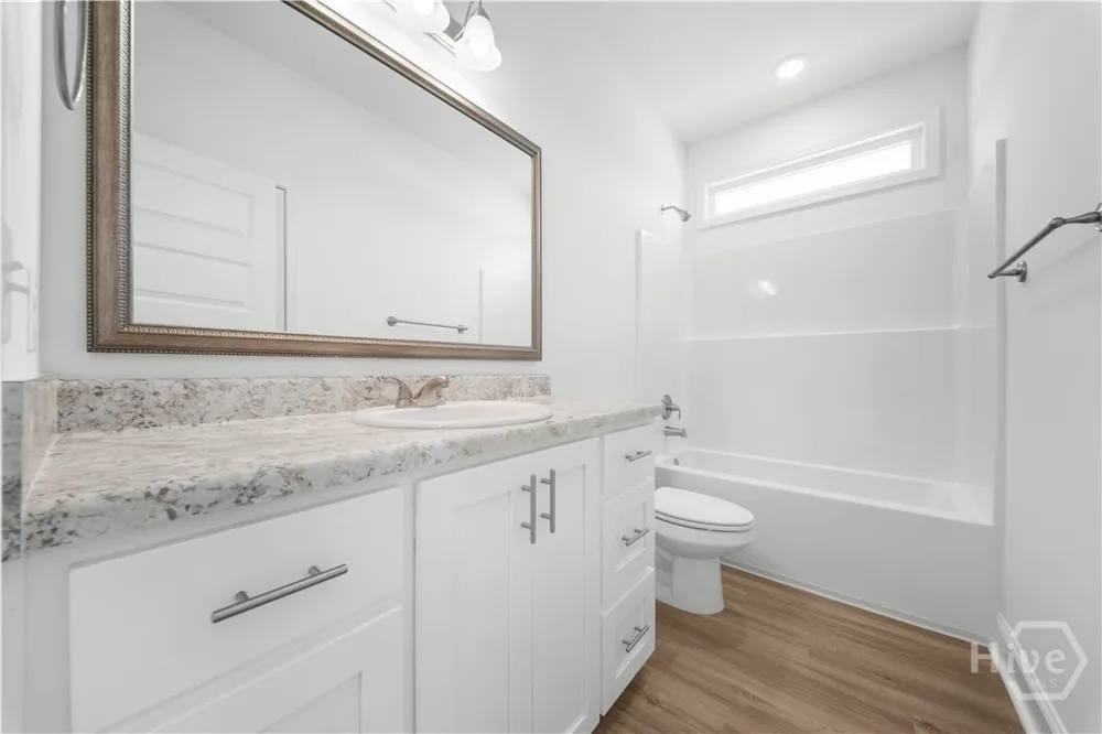 662 Belfast Loop Ellabell, GA 31308