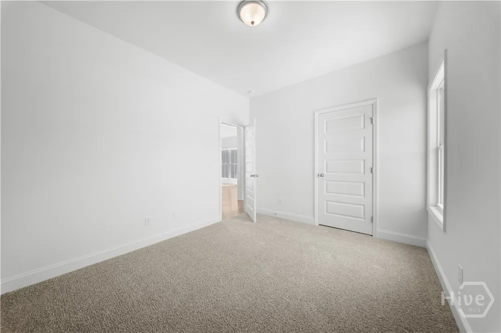 662 Belfast Loop Ellabell, GA 31308