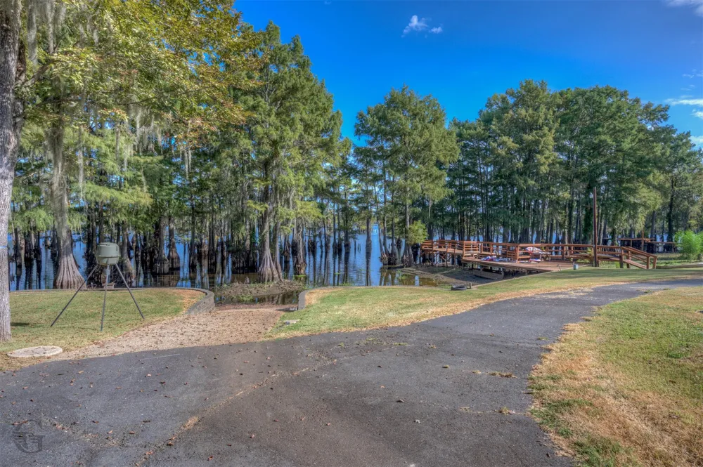 459 Dollie Moore Road Ringgold, LA 71068