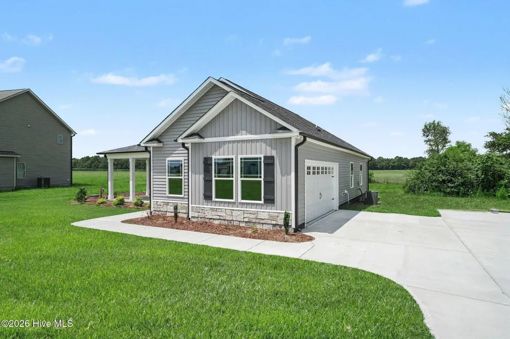 213 Tuscany Circle Princeton, NC 27569