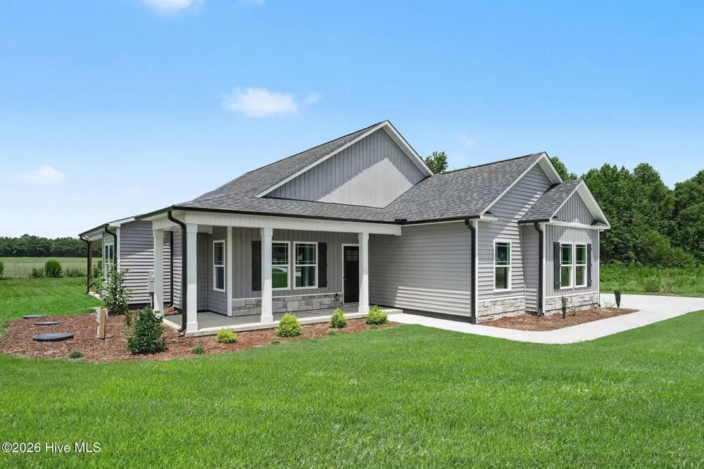 213 Tuscany Circle Princeton, NC 27569