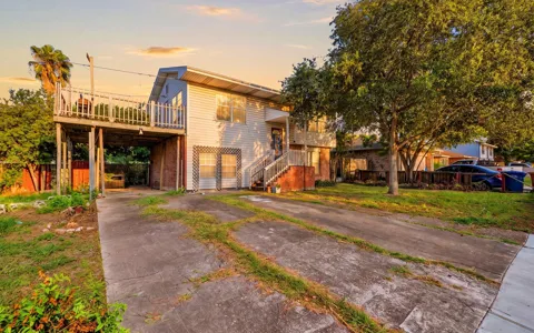 4121 Bascule Drive