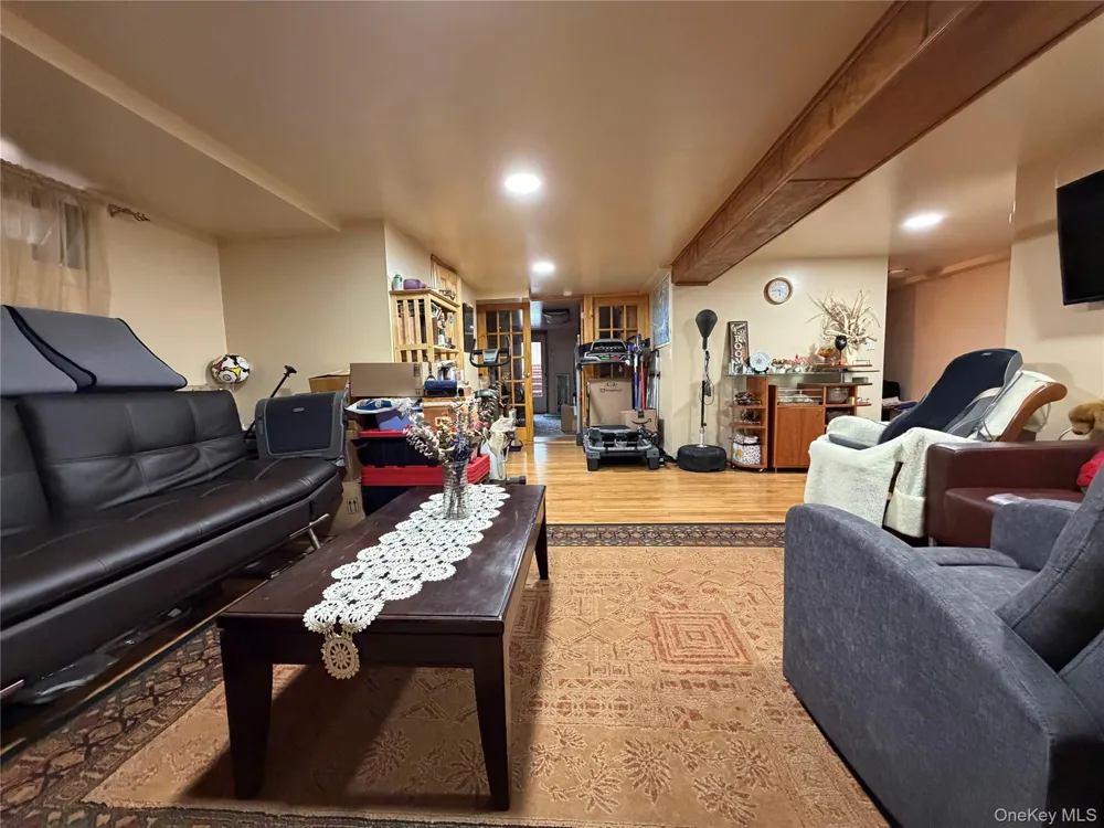 7314 69th Avenue Middle Village, NY 11379