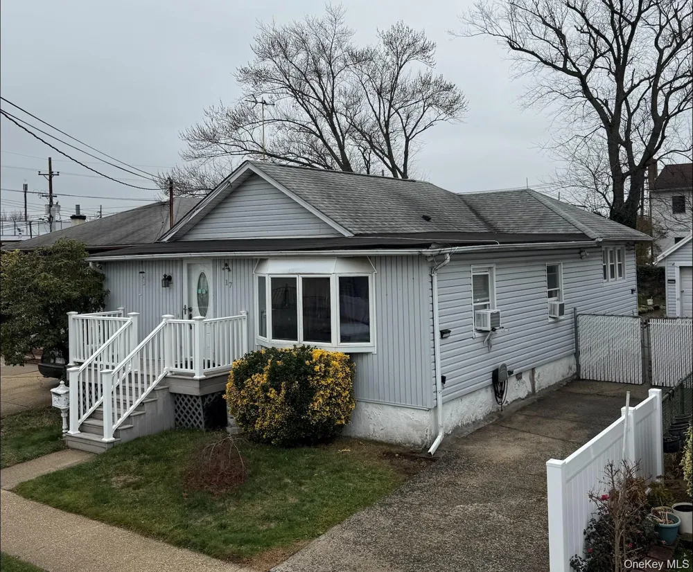 17 Litchfield Avenue Elmont, NY 11003