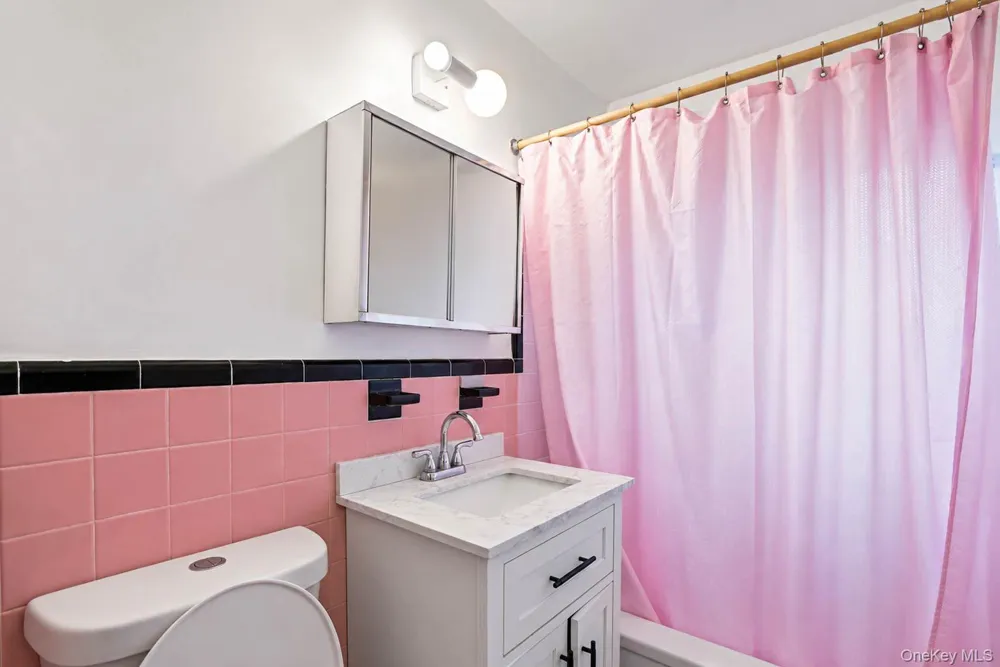1205 E Broadway #F-24 Hewlett, NY 11557