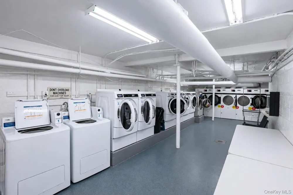 1205 E Broadway #F-24 Hewlett, NY 11557