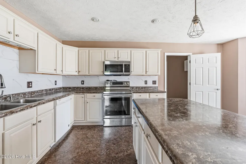 230 Colonial Drive Rockingham, NC 28379