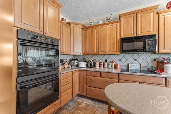19 Hollow Oak Drive Pembroke, GA 31321
