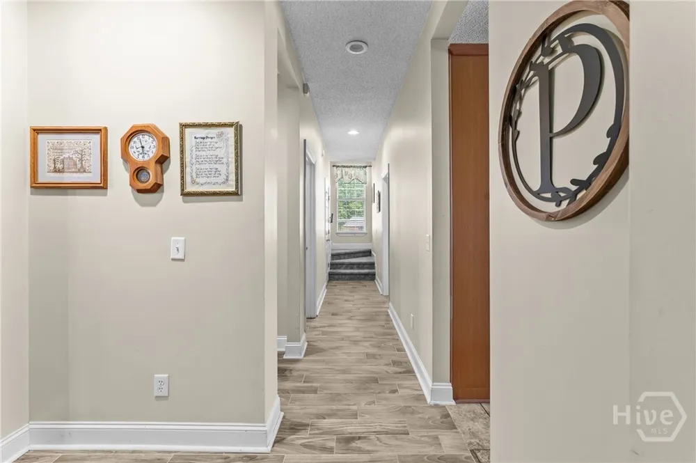 19 Hollow Oak Drive Pembroke, GA 31321