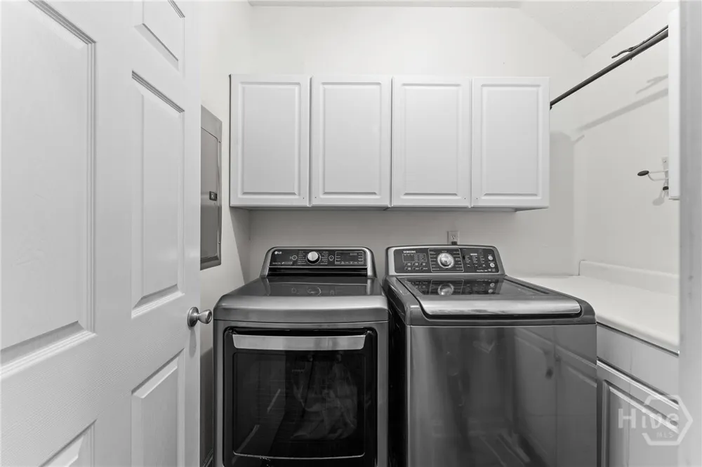 19 Hollow Oak Drive Pembroke, GA 31321