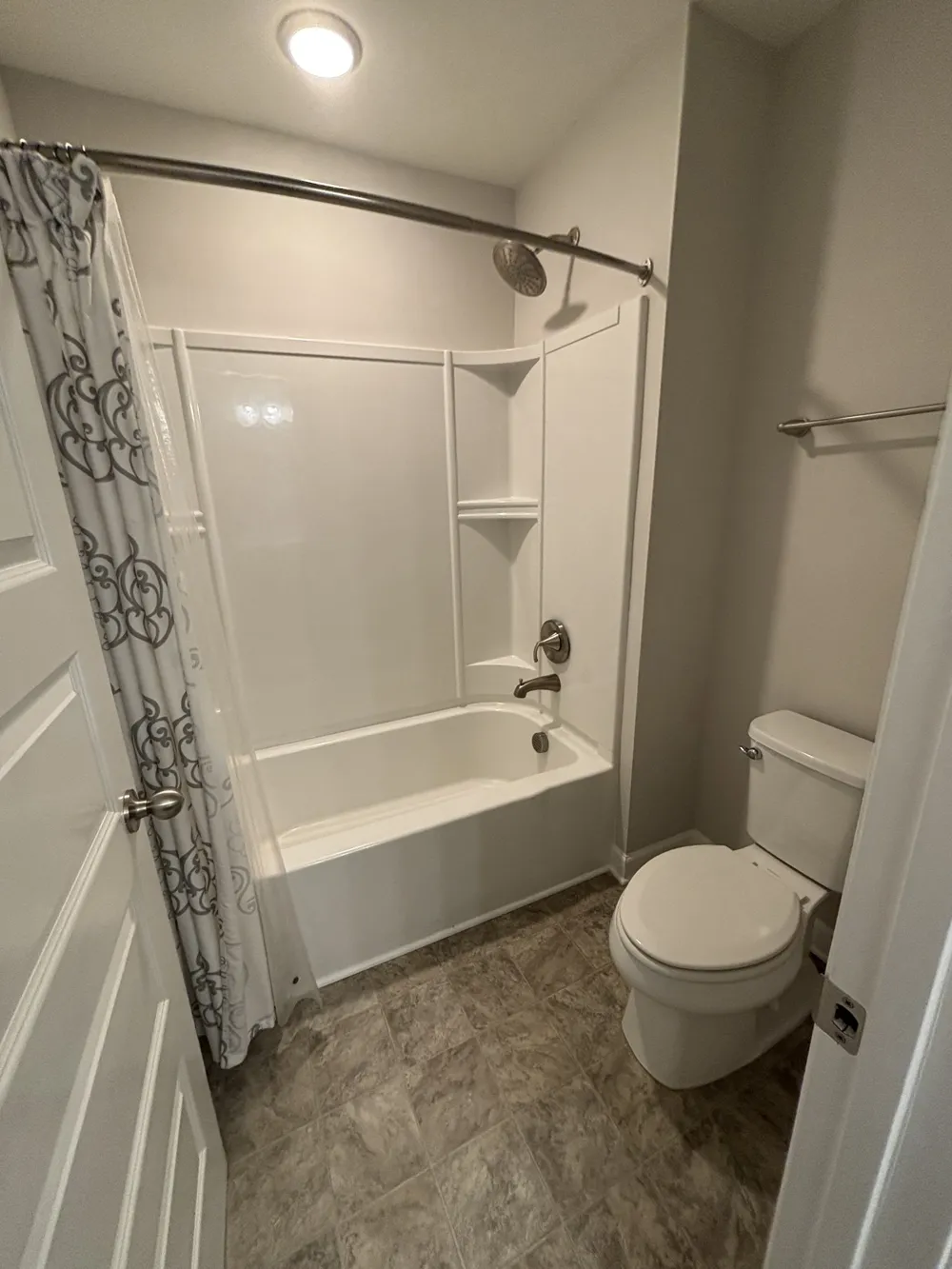 326 Banbury Dr Gallatin, TN 37066