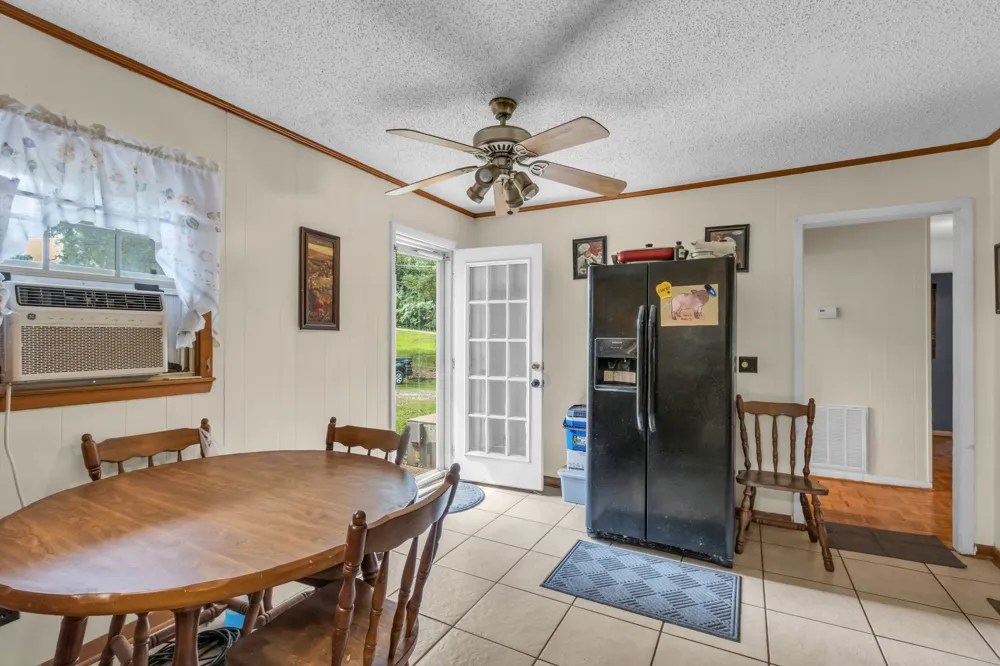 1337 Toy Slatten Rd Sparta, TN 38583