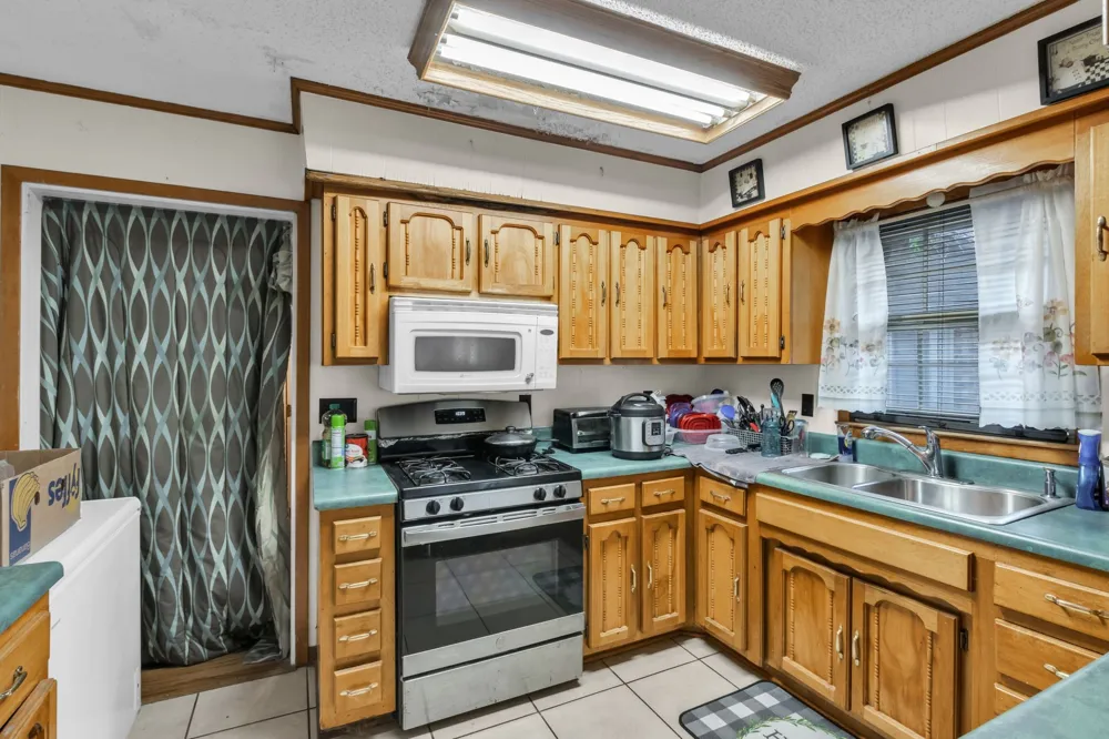 1337 Toy Slatten Rd Sparta, TN 38583