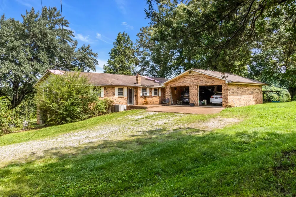 1337 Toy Slatten Rd Sparta, TN 38583