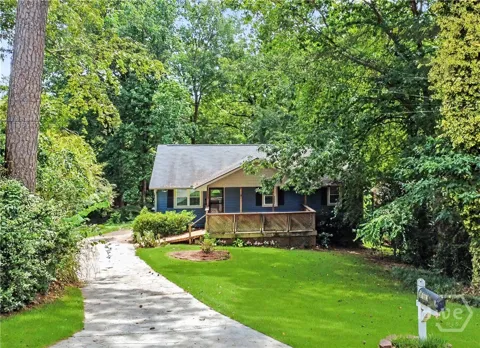 3180 Oak Drive