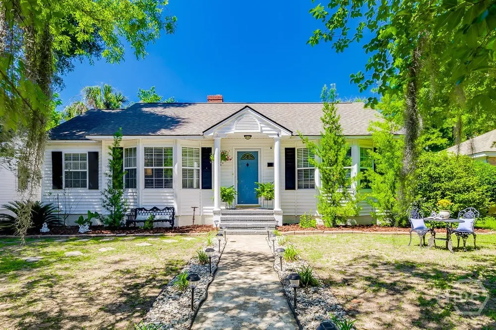 1610 E 50th Street Savannah, GA 31404