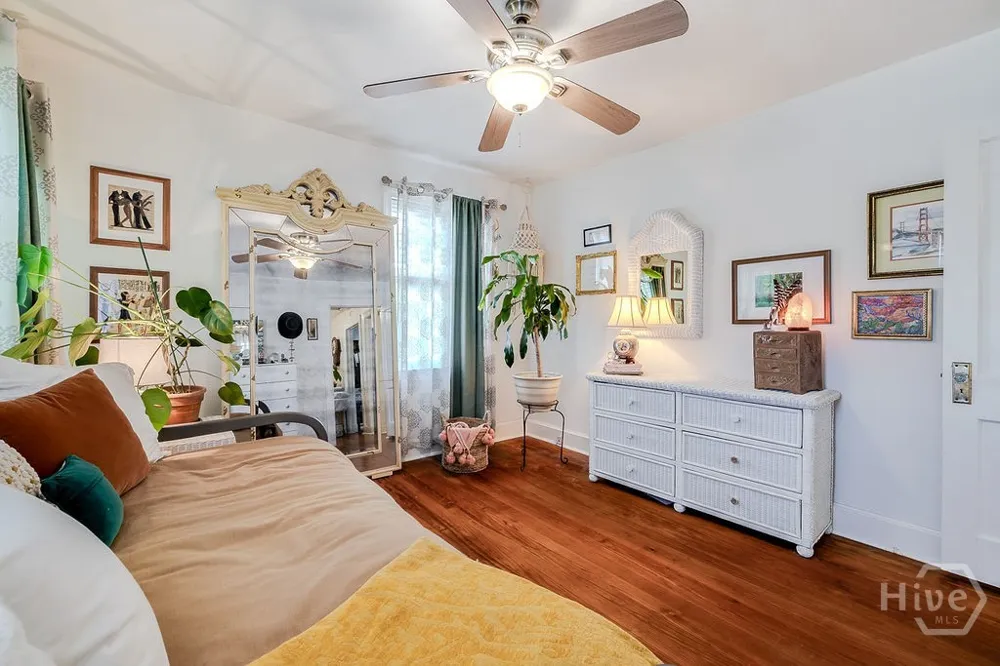 1610 E 50th Street Savannah, GA 31404