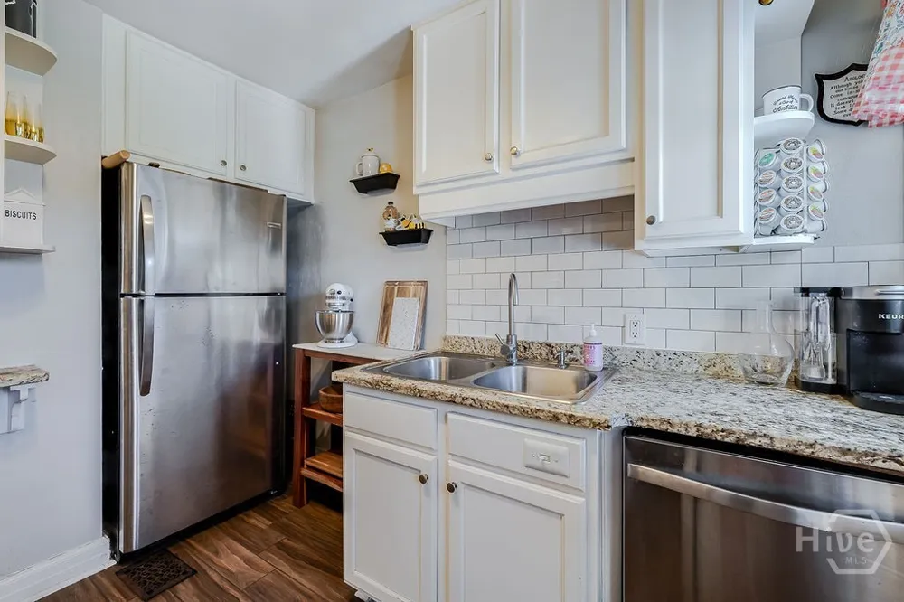1610 E 50th Street Savannah, GA 31404