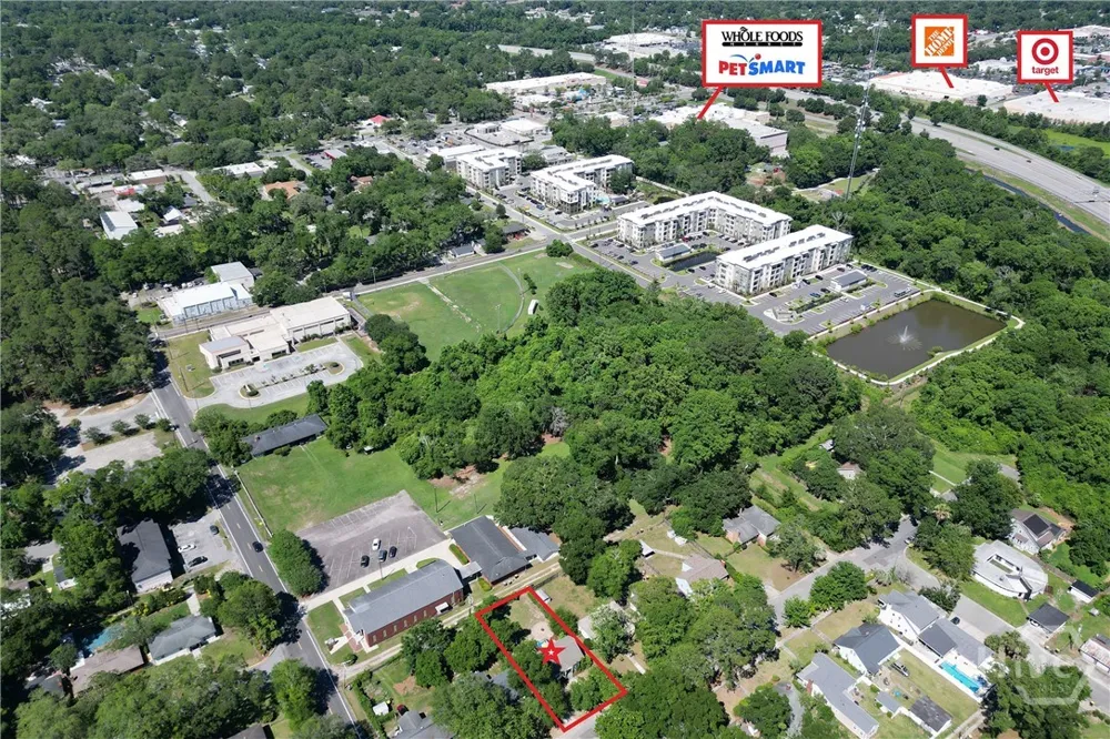 1610 E 50th Street Savannah, GA 31404