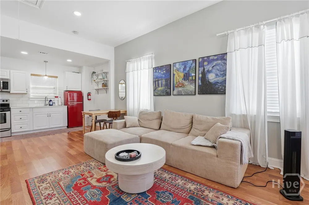 521 W 37th Street Savannah, GA 31415