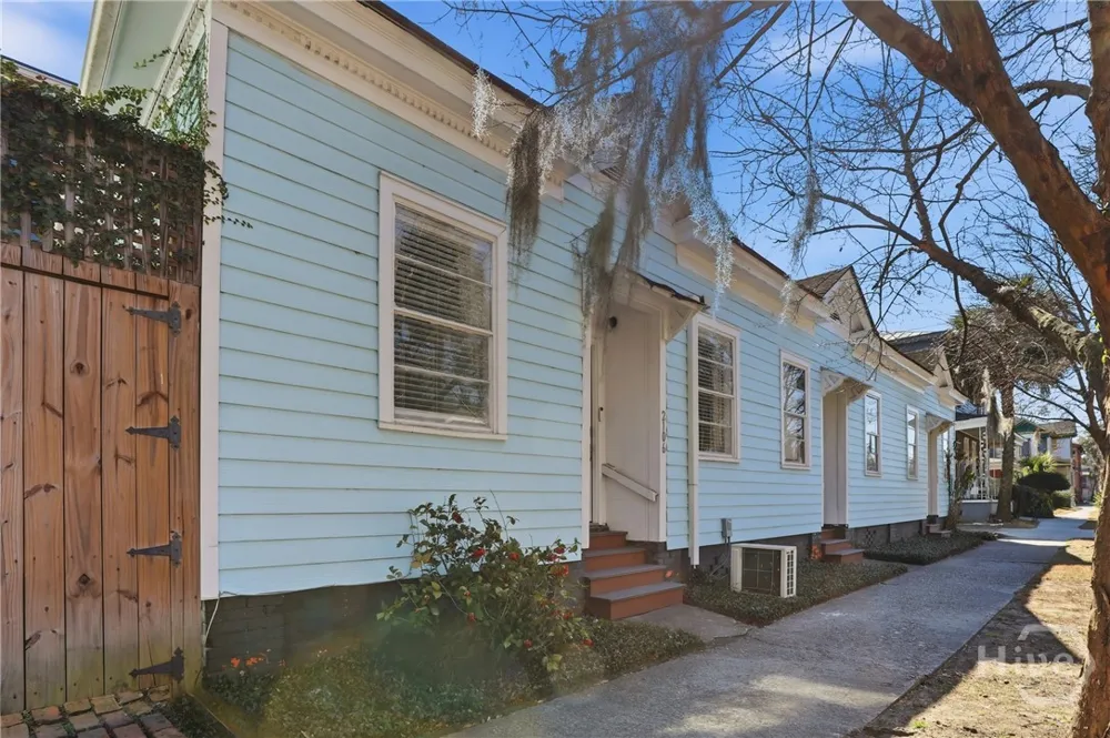 521 W 37th Street Savannah, GA 31415
