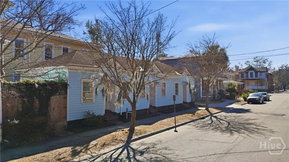 521 W 37th Street Savannah, GA 31415