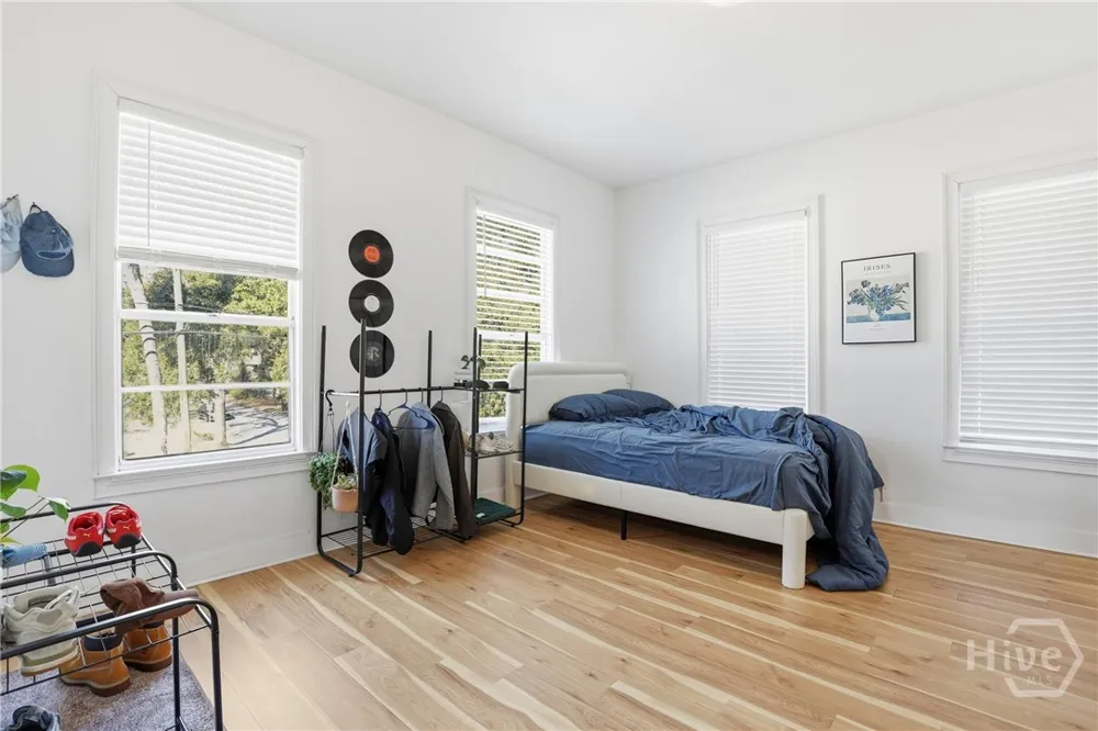 521 W 37th Street Savannah, GA 31415