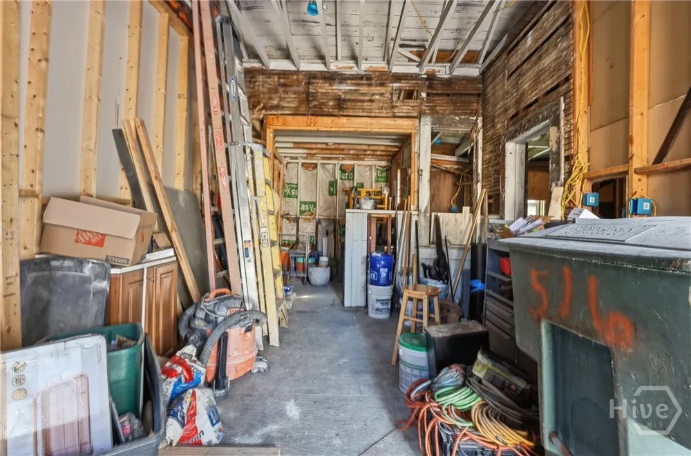 521 W 37th Street Savannah, GA 31415