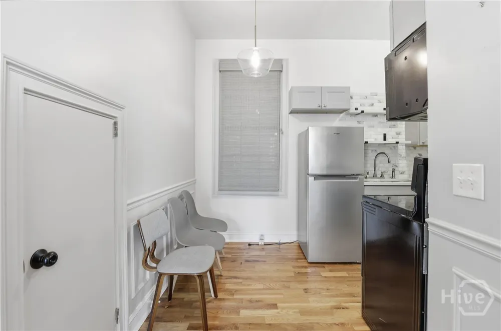 521 W 37th Street Savannah, GA 31415