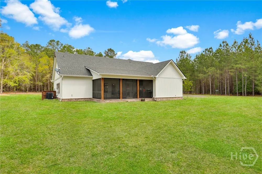 169 Chester Thomas Road Springfield, GA 31329