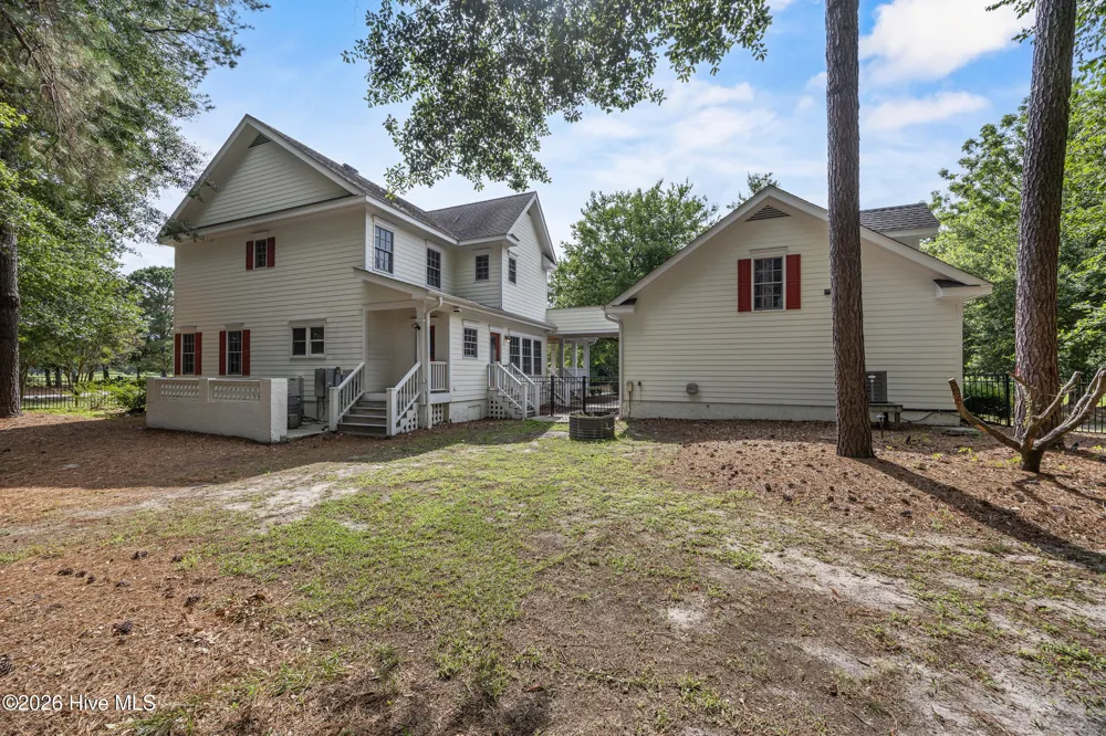 301 Red Fox Run Drive Wallace, NC 28466