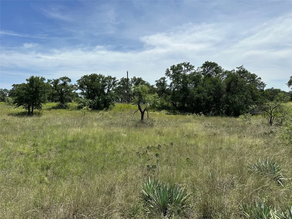 1078 Lake Breeze Drive Brownwood, TX 76801