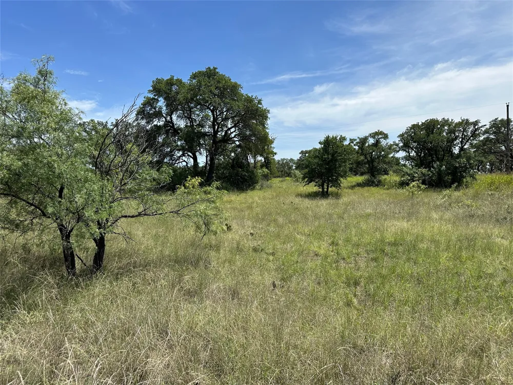 1078 Lake Breeze Drive Brownwood, TX 76801
