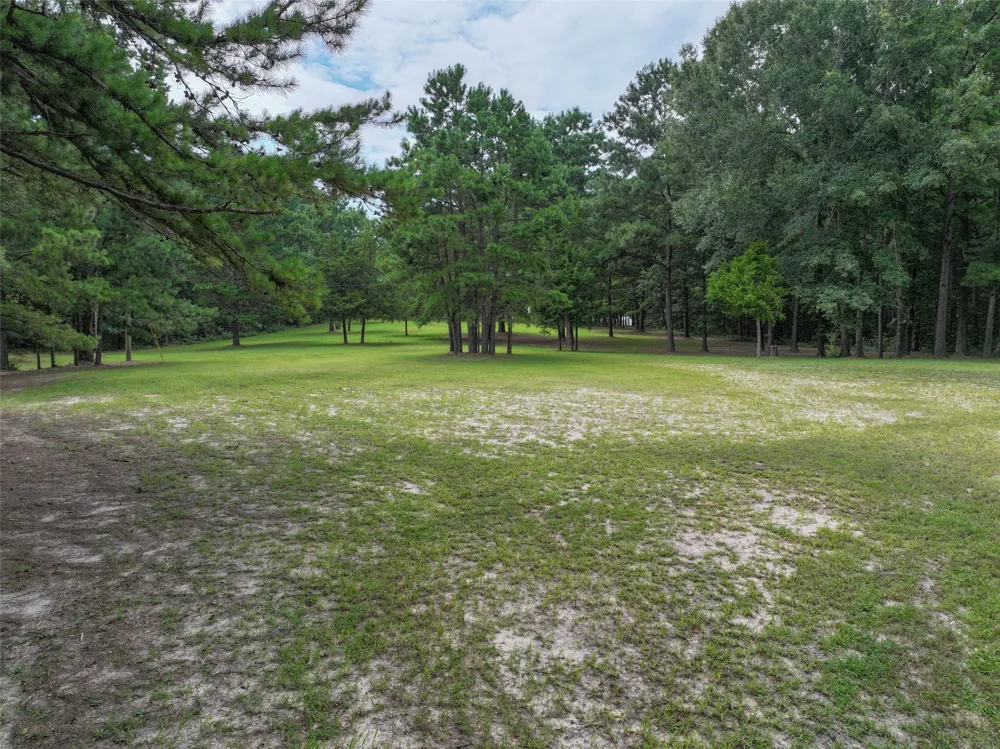 127 S County Road 1001 New Boston, TX 75570
