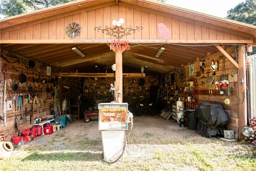 335 Robert Hardeman Road Winterville, GA 30683