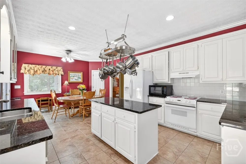 6 Adella Jefferson, GA 30549