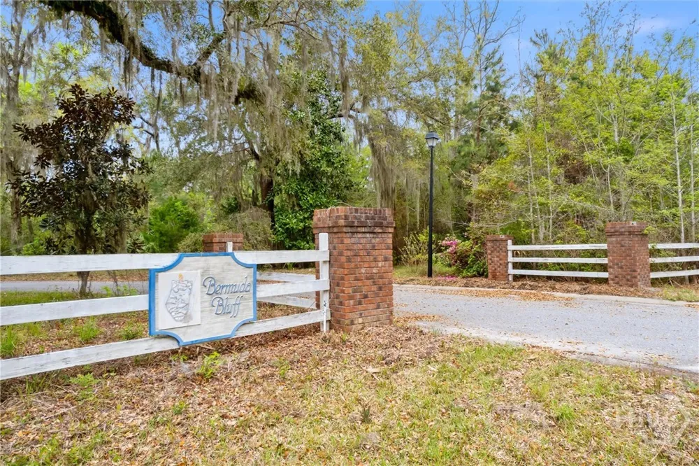 27 Bermuda Bluff Lane Midway, GA 31320