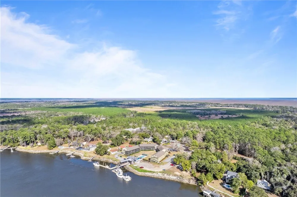 27 Bermuda Bluff Lane Midway, GA 31320