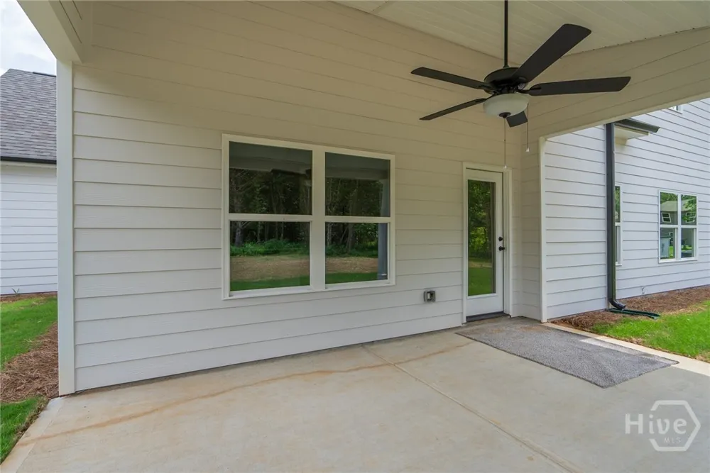 208 Squirrel run Good Hope, GA 30641