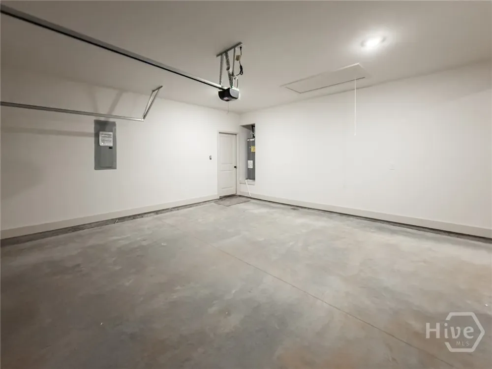 208 Squirrel run Good Hope, GA 30641
