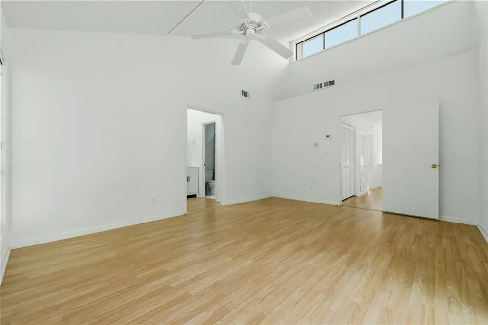 605 Serramonte Drive Marietta, GA 30068